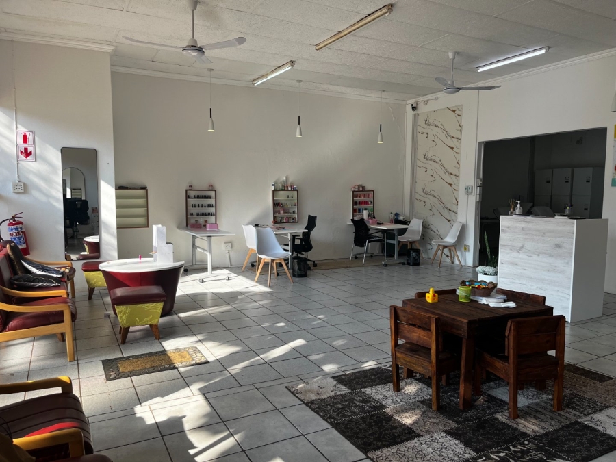 To Let Commercial Property for Rent in Schoemansville North West
